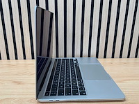 Apple - macbook pro a2338 m1 - laptop - afbeelding 2 van  8