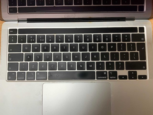 Apple - macbook pro a2338 m1 - laptop - afbeelding 5 van  8
