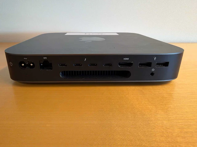 Apple - macmini8,1 - desktop - afbeelding 3 van  5