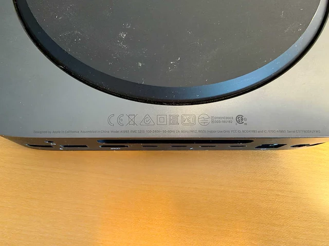 Apple - macmini8,1 - desktop - afbeelding 3 van  4