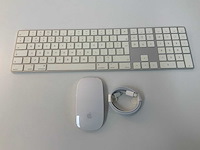 Apple - magic qwerty keyboard with numeric keypad & magic mouse - afbeelding 1 van  2