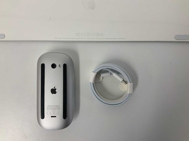 Apple - magic qwerty keyboard with numeric keypad & magic mouse - afbeelding 2 van  2
