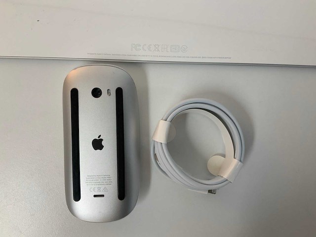 Apple - magic qwerty keyboard with numeric keypad & magic mouse - afbeelding 2 van  2