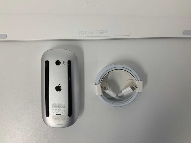 Apple - magic qwerty keyboard with numeric keypad & magic mouse - afbeelding 2 van  2