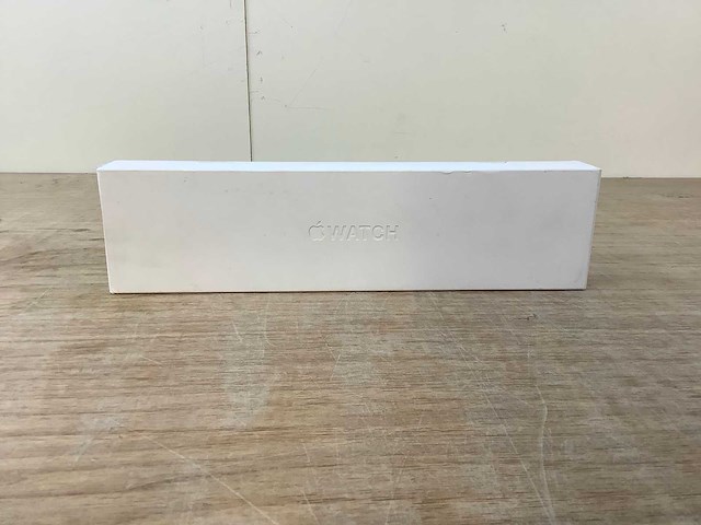 Apple - series 7- smartwatch gps starlight aluminium - afbeelding 2 van  7