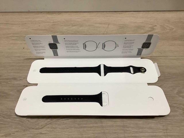 Apple - series 8 - smartwatch gps midnight aluminium - afbeelding 6 van  6