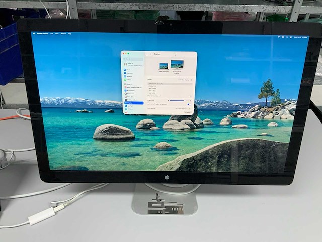 Apple 27-inch 2k thunderbolt display monitor - afbeelding 1 van  3
