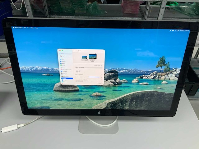 Apple 27-inch 2k thunderbolt display monitor - afbeelding 1 van  3