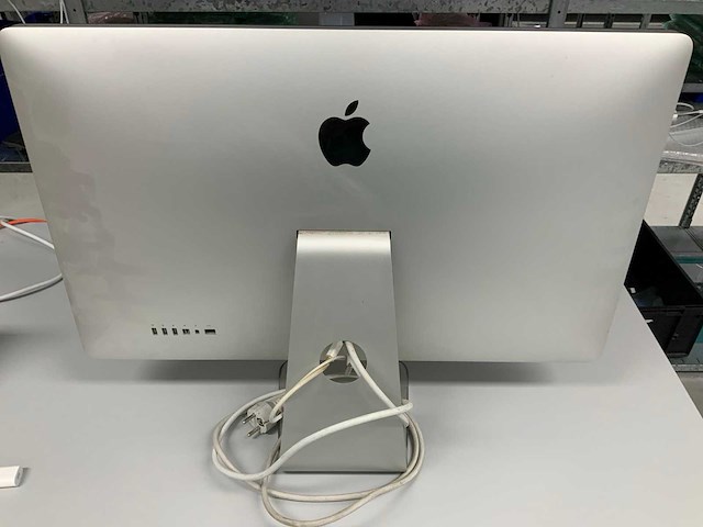 Apple 27-inch 2k thunderbolt display monitor - afbeelding 2 van  2