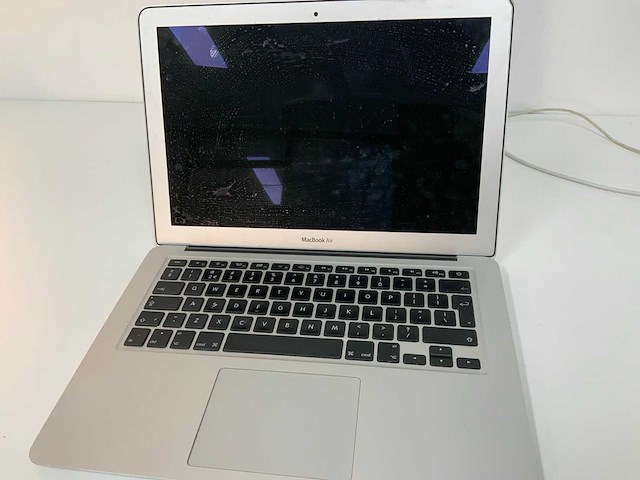 Apple a1369 13-inch macbook air laptop - afbeelding 1 van  3