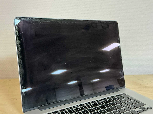 Apple a1398 - i7-4770hq macbook pro - afbeelding 2 van  4