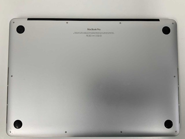 Apple a1398 15-inch macbook me665n/a laptop - afbeelding 3 van  3