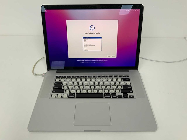 Apple a1398 15-inch macbook pro mjlq2n/a laptop - afbeelding 1 van  3