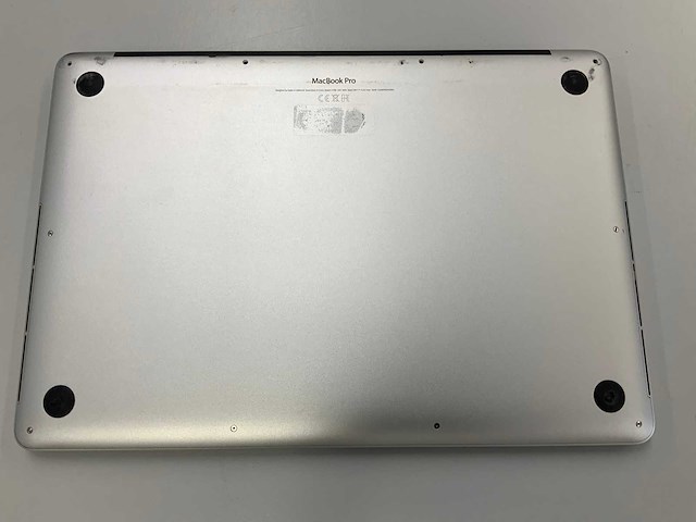 Apple a1398 15-inch macbook pro mjlq2n/a laptop - afbeelding 3 van  3