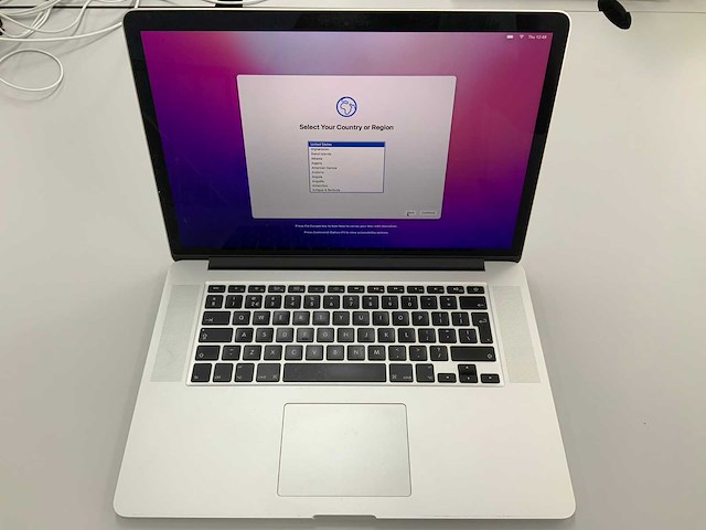 Apple a1398 15-inch macbook pro mjlq2n/a laptop - afbeelding 1 van  3
