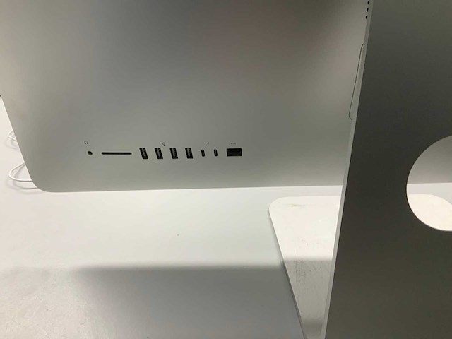 Apple a1419 27-inch imac mne92n/a desktop - afbeelding 3 van  3