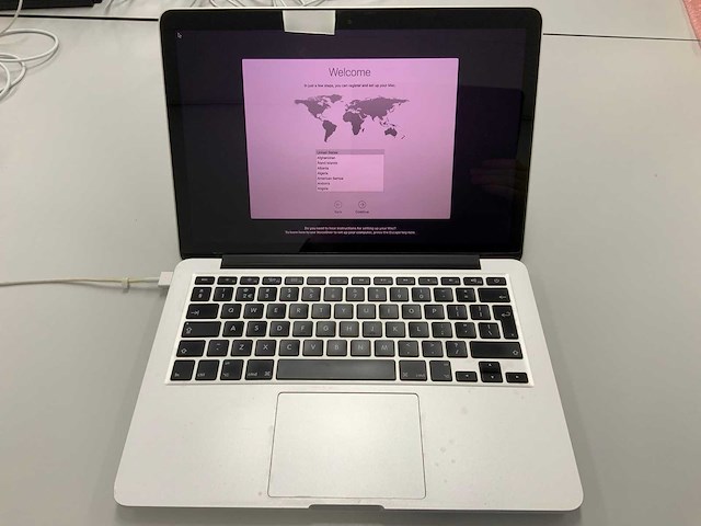 Apple a1425 13-inch macbook pro md212ll/a laptop - afbeelding 1 van  3