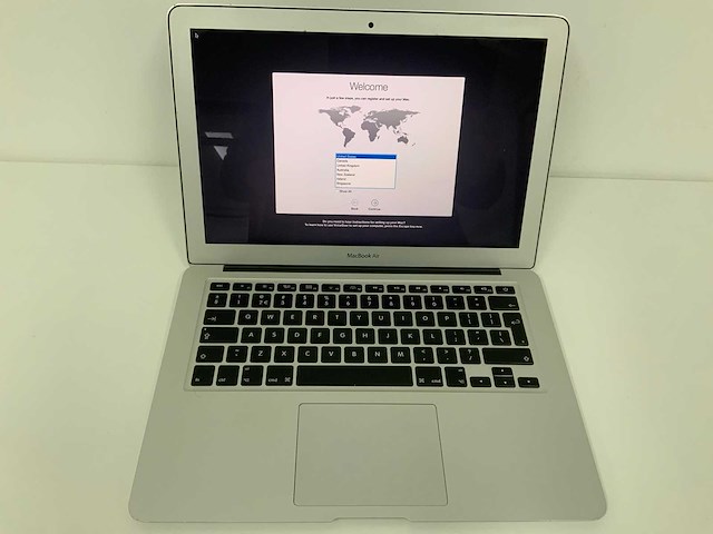 Apple a1466 13-inch macbook air mjvg2n/a laptop - afbeelding 1 van  3
