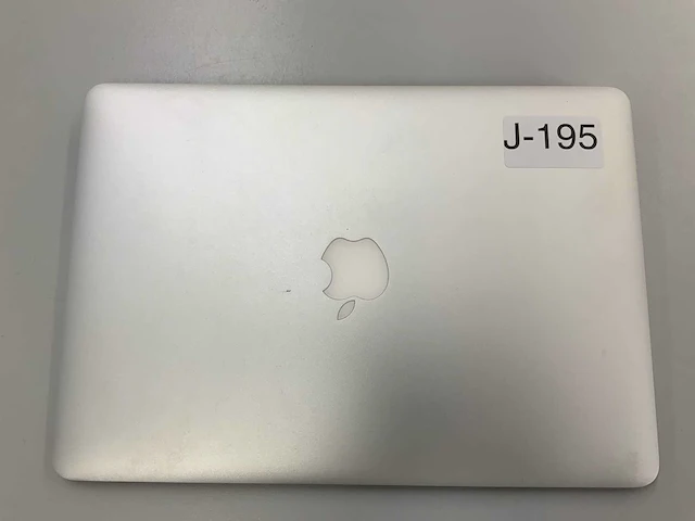 Apple a1466 13-inch macbook air mqd32ll/a laptop - afbeelding 2 van  3