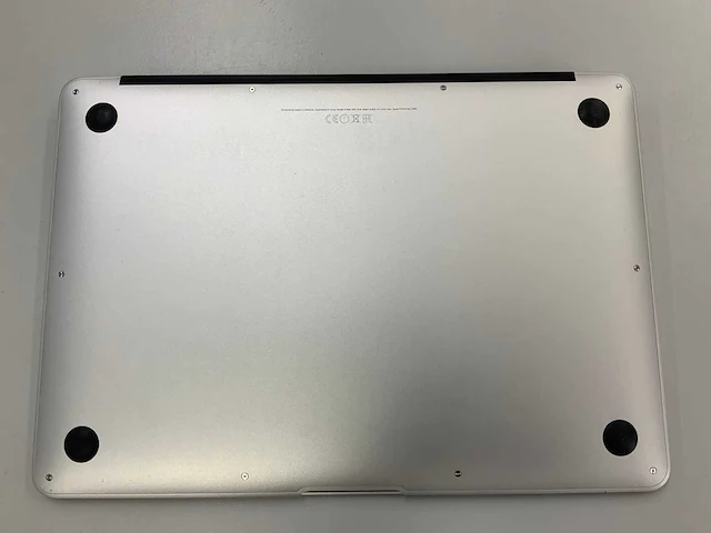 Apple a1466 13-inch macbook air mqd32ll/a laptop - afbeelding 3 van  3