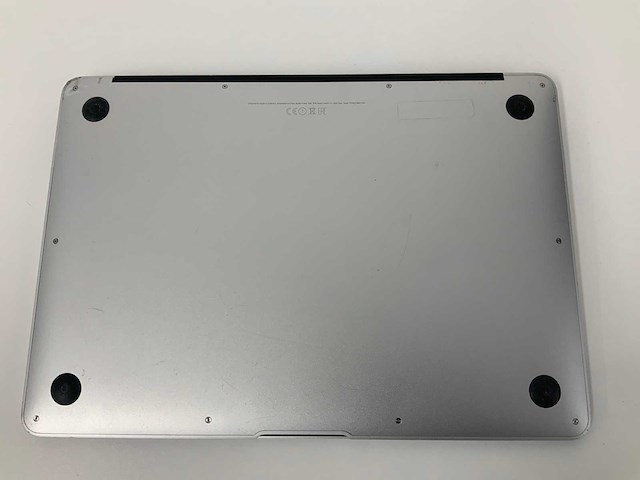 Apple a1466 13-inch macbook air mqd42n/a laptop fmi - afbeelding 2 van  2