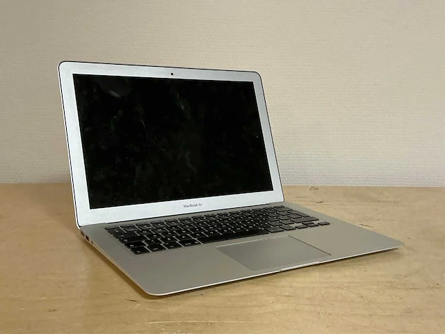 Apple a1466 macbook air - afbeelding 1 van  4