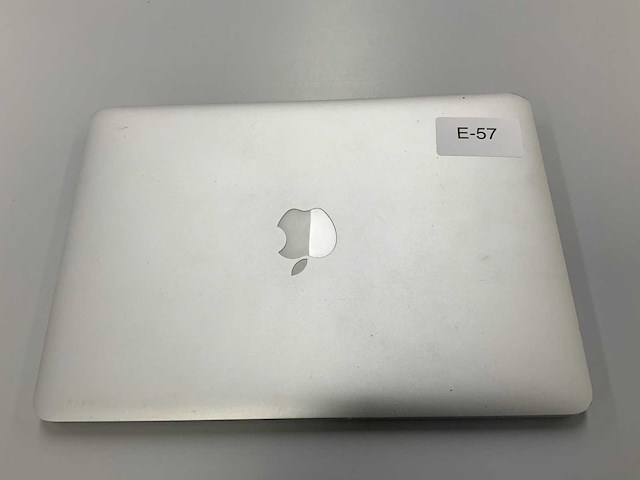 Apple a1502 13-inch macbook pro mf839ll/a laptop - afbeelding 2 van  2