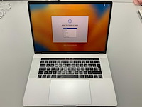 Apple a1707 15-inch macbook pro laptop - afbeelding 1 van  3