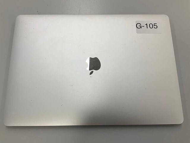 Apple a1707 15-inch macbook pro mptv2n/a laptop - afbeelding 2 van  3