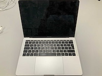 Apple a1708 13-inch macbook pro mll42ll/a laptop - afbeelding 1 van  3