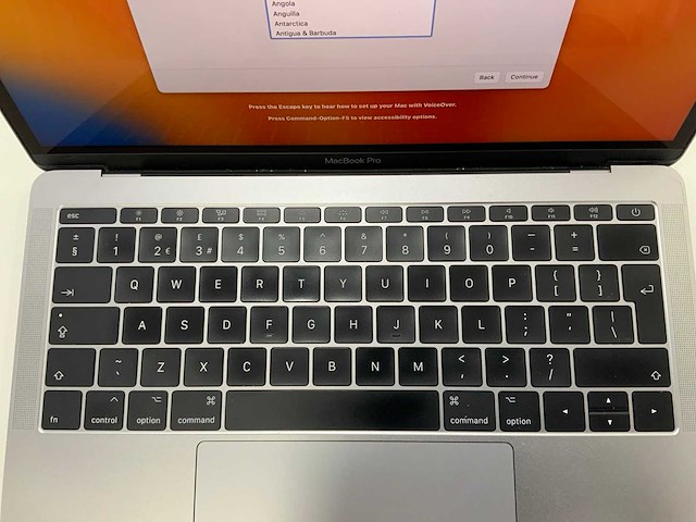 Apple a1708 13-inch macbook pro mpxq2n/a laptop - afbeelding 2 van  4