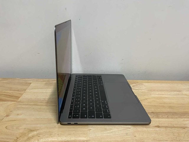 Apple a1708 macbook pro laptop - afbeelding 4 van  7