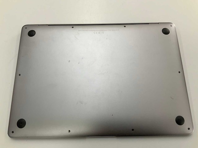 Apple a1932 13-inch macbook air mvfh2n/a laptop - afbeelding 3 van  3