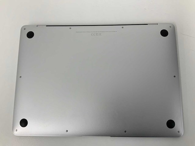 Apple a1932 13-inch macbook air mvfl2n/a laptop - afbeelding 3 van  3
