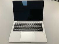 Apple a1932 13-inch macbook pro mre82ll/a laptop