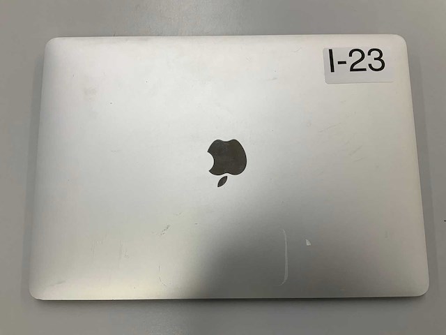 Apple a1932 13-inch macbook pro mre82ll/a laptop - afbeelding 2 van  3