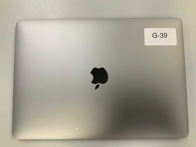 Apple a1989 13-inch macbook pro mr9q2n/a laptop - afbeelding 2 van  3
