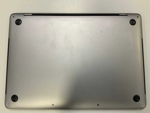 Apple a1989 13-inch macbook pro mr9q2n/a laptop - afbeelding 3 van  3