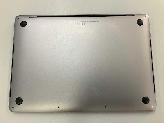Apple a1989 13-inch macbook pro mr9r2n/a laptop - afbeelding 3 van  3