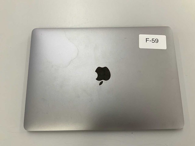 Apple a1989 13-inch macbook pro mv962ll/a laptop - afbeelding 2 van  3
