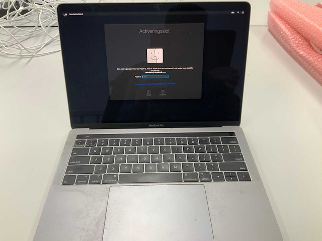 Apple a1989 13-inch macbook pro mv962n/a laptop - afbeelding 1 van  3