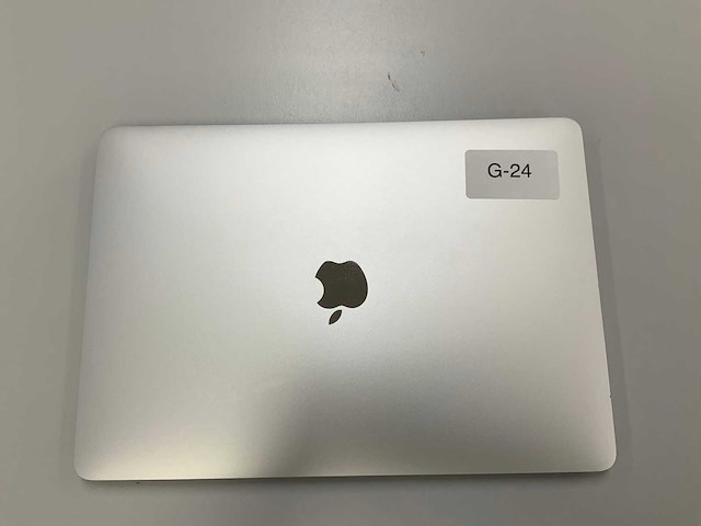 Apple a1989 13-inch macbook pro mv992n/a laptop - afbeelding 2 van  3