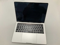 Apple a1989 13-inch macbook pro mv992n/a laptop - afbeelding 1 van  3