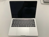 Apple a1989 13-inch macbook pro mv9a2n/a laptop fmi