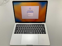 Apple a1989 13-inch macbook pro mv9a2n/a laptop - afbeelding 1 van  3
