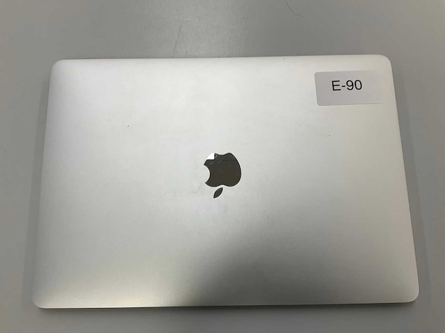 Apple a1989 13-inch macbook pro mv9a2n/a laptop - afbeelding 2 van  3