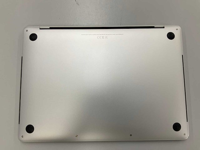 Apple a1989 13-inch macbook pro mv9a2n/a laptop - afbeelding 3 van  3