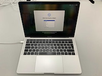 Apple a1989 13-inch macbook pro mv9a2n/a laptop - afbeelding 1 van  3