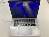 Apple a1990 15-inch macbook pro mr932ll/a laptop fmi - afbeelding 1 van  2