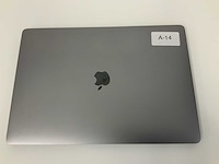 Apple a1990 15-inch macbook pro mv902n/a laptop - afbeelding 2 van  3